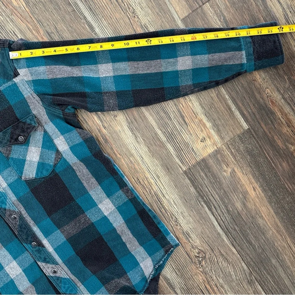 Vtg Wrangler Heavyweight Flannel Shirt Mens 16 1/2 X 35 Pearl Snap X-Long Tails - Picture 6 of 9